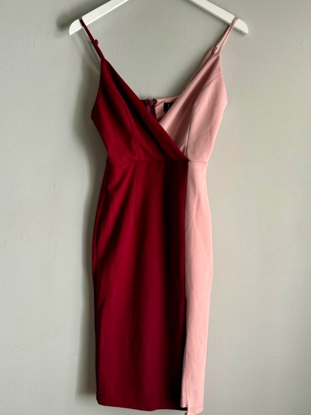 Lulu’s Gretchen Burgundy and Pink Two-Tone Bodycon Dress Size Small - Picture 2 of 8